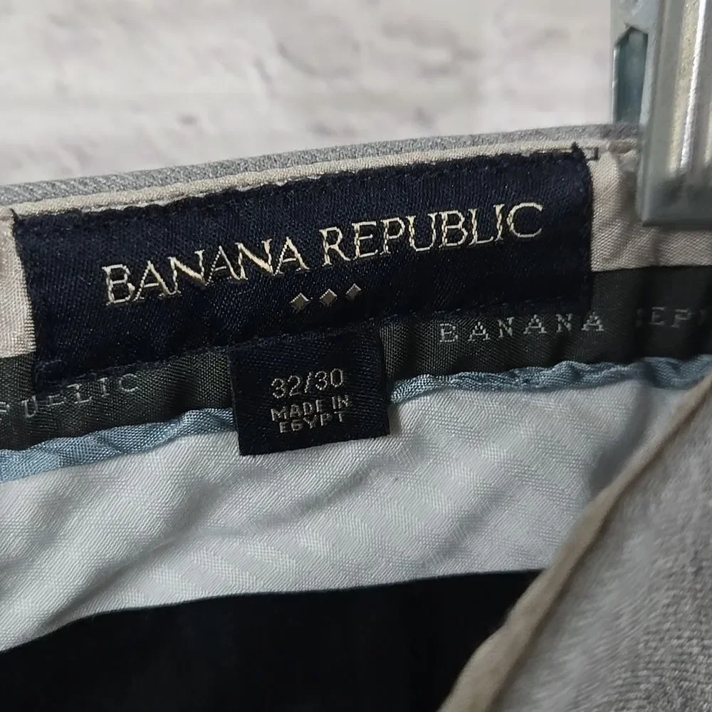 Banana Republic Heather Gray Chino Pants Men’s 32x30 Flat Front Tailored Trouser